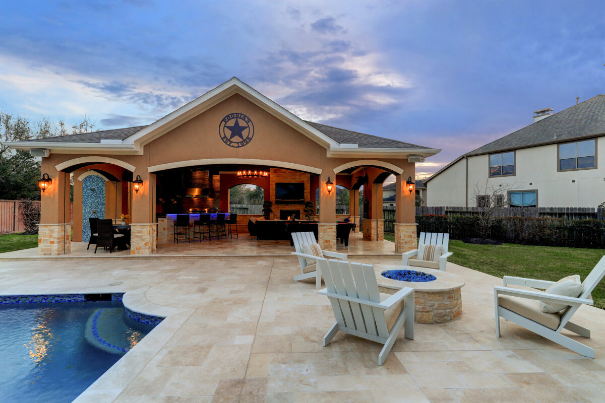 property features such as a swimming pool, outdoor kitchen, or fire pit