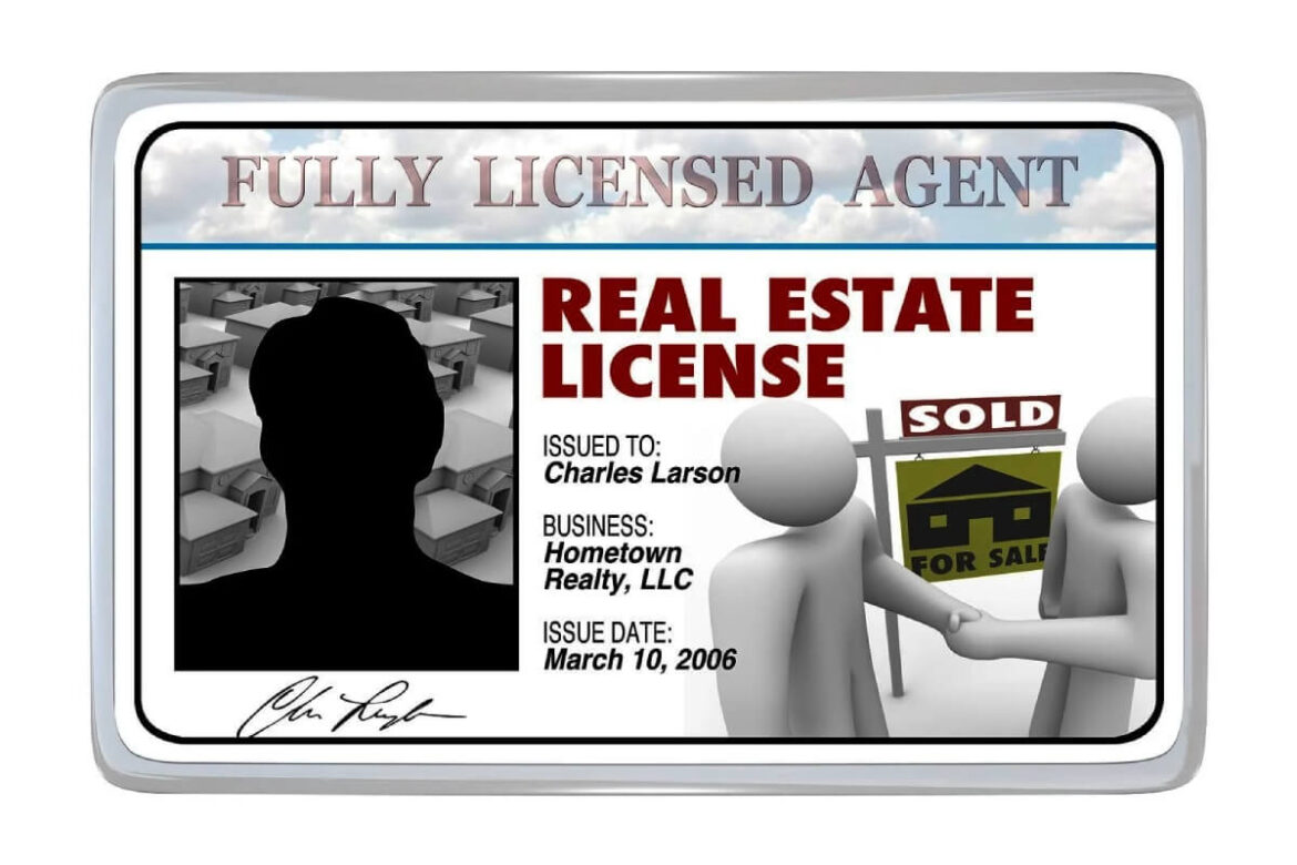 Getting Your Real Estate License in 7 Steps