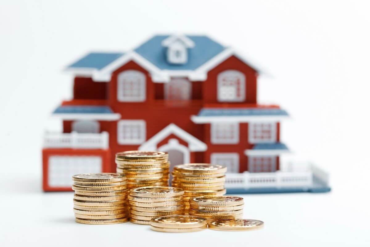 Financial Aspects of Buying a House that You Can Outsource 