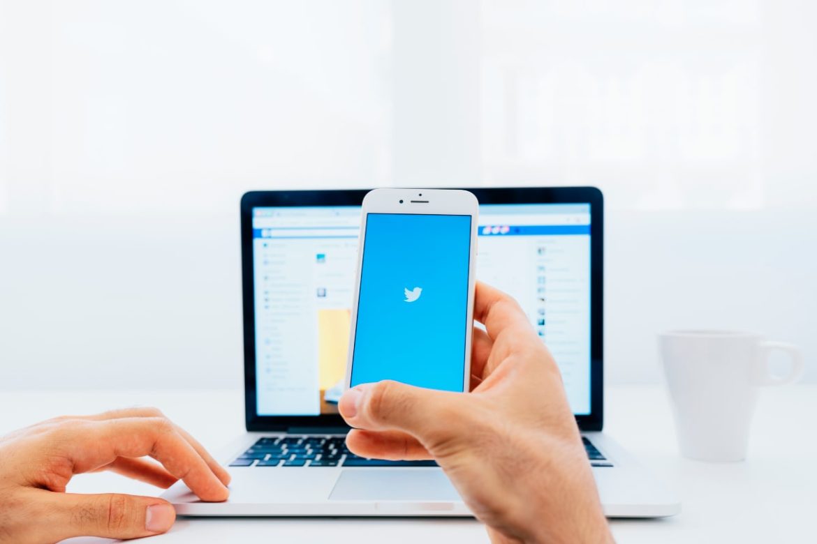 Twitter in real estate marketing Twitter in real estate marketing